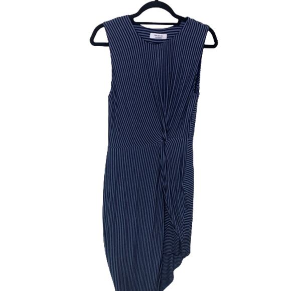 Bailey / 44 navy blue striped asymmetrical dress size M - Picture 13 of 13